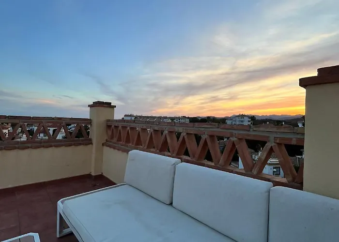 Private Luxury 5 Min To The With Sea View And Private Pool Фуенхірола